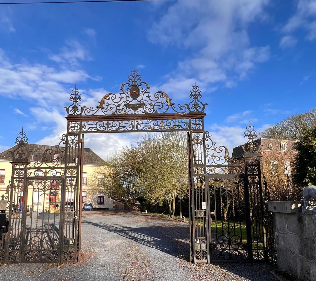 Bed and Breakfast Domaine Des Anges Avesnes-sur-Helpe Zewnętrze zdjęcie