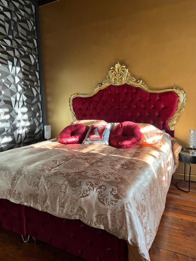 Bed and Breakfast Domaine Des Anges Avesnes-sur-Helpe Zewnętrze zdjęcie