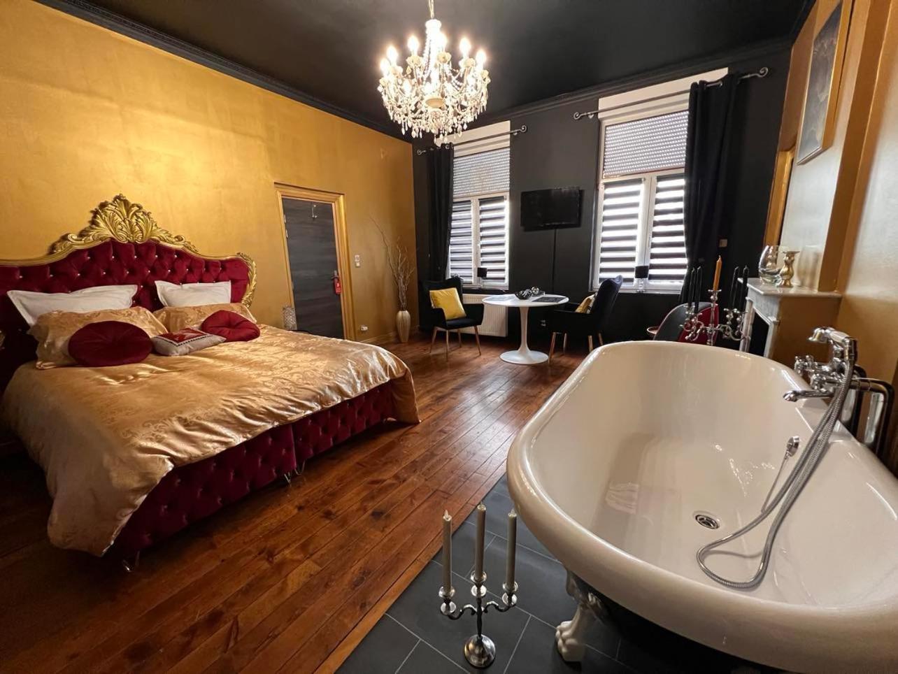Bed and Breakfast Domaine Des Anges Avesnes-sur-Helpe Zewnętrze zdjęcie